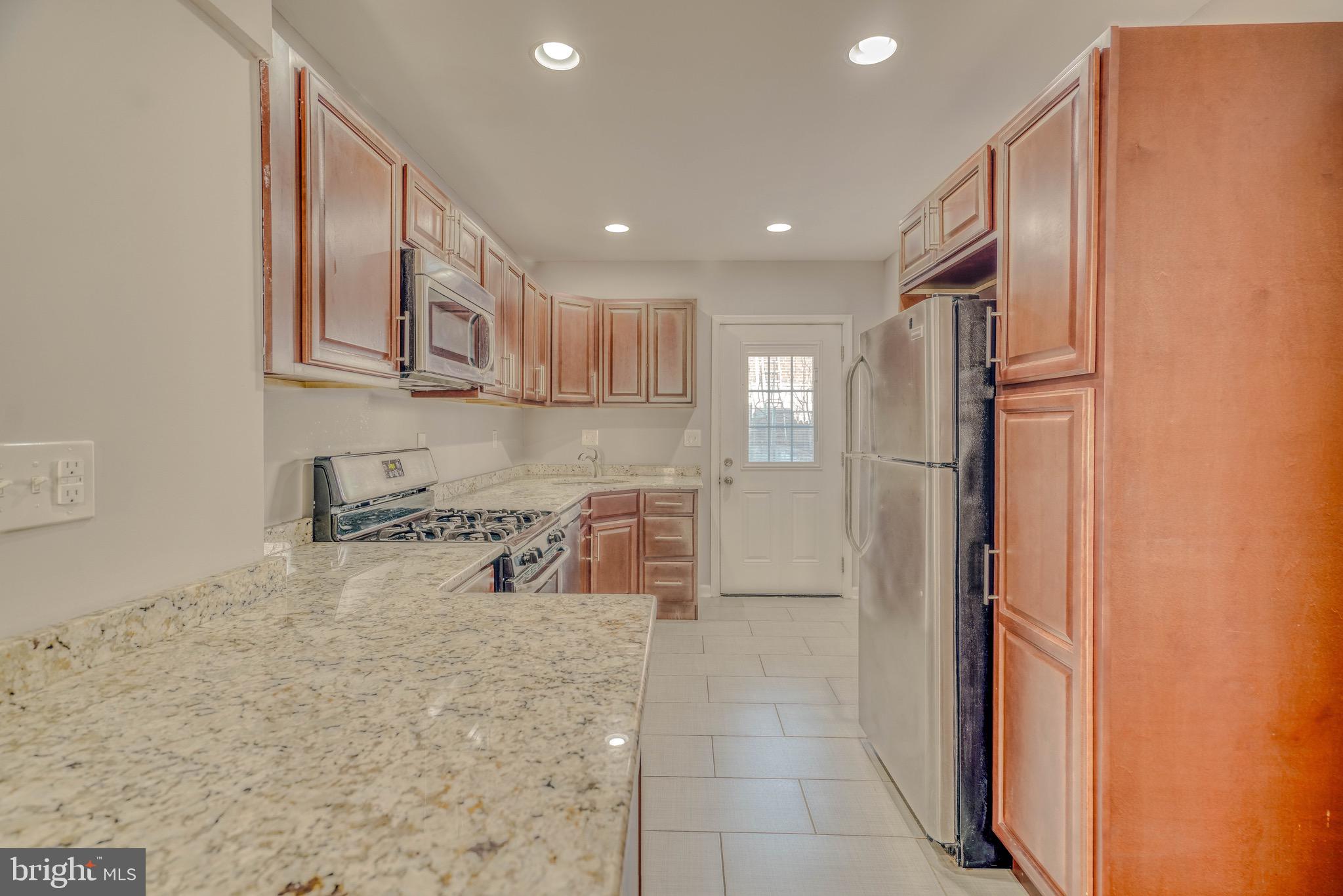 PORT RICHMOND - Residential