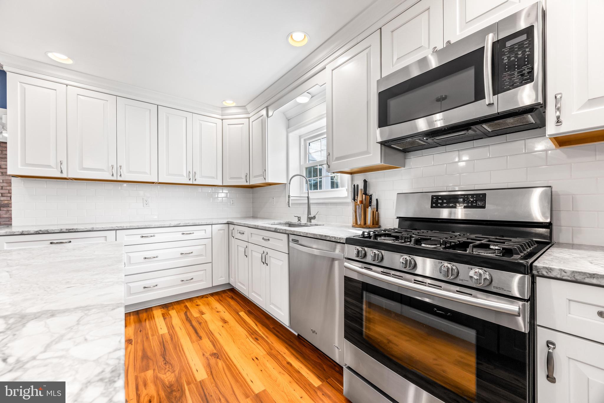 SPRINGDALE - Residential