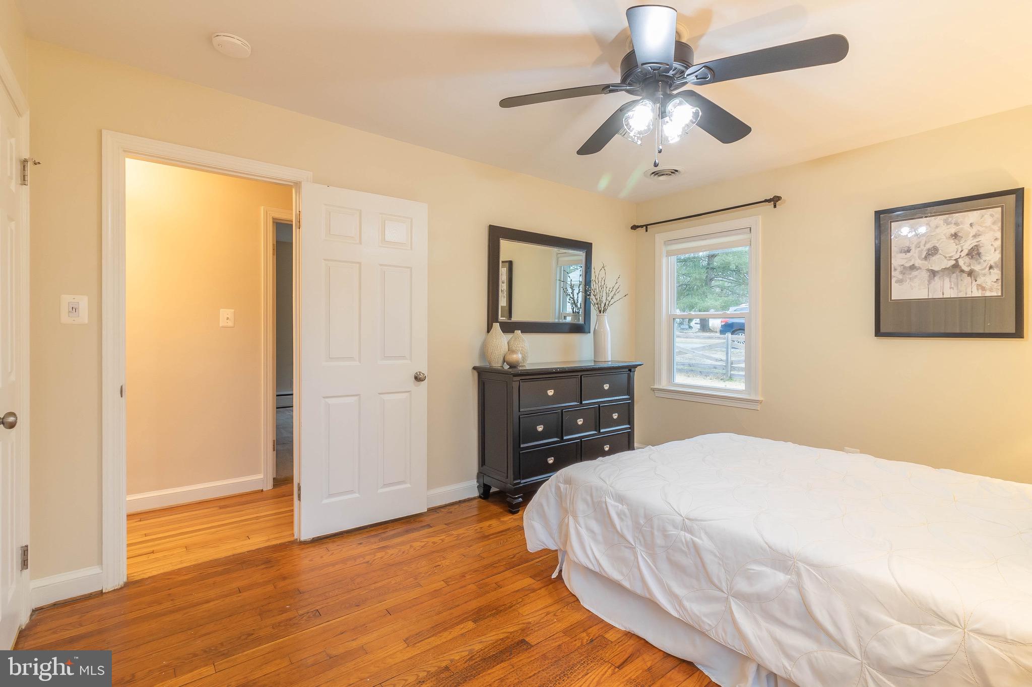 TOWN CREEK - Residential