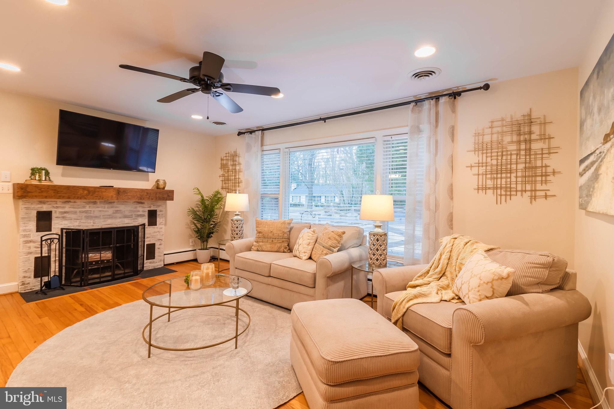 TOWN CREEK - Residential