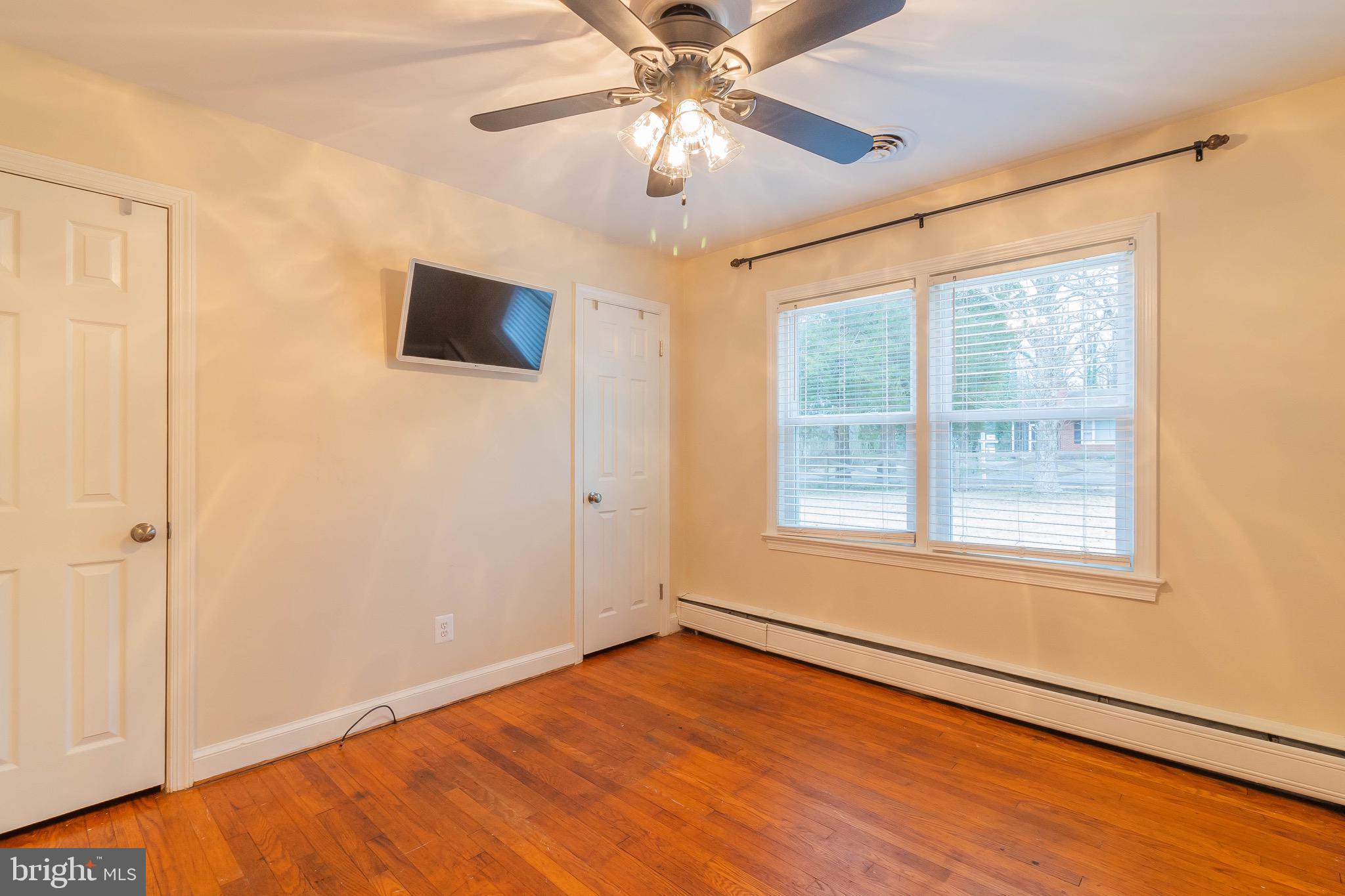 TOWN CREEK - Residential