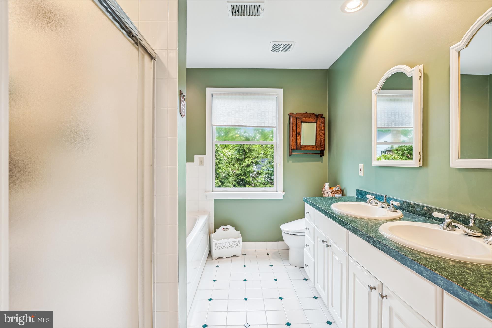 NORTH RIDGE - Residential