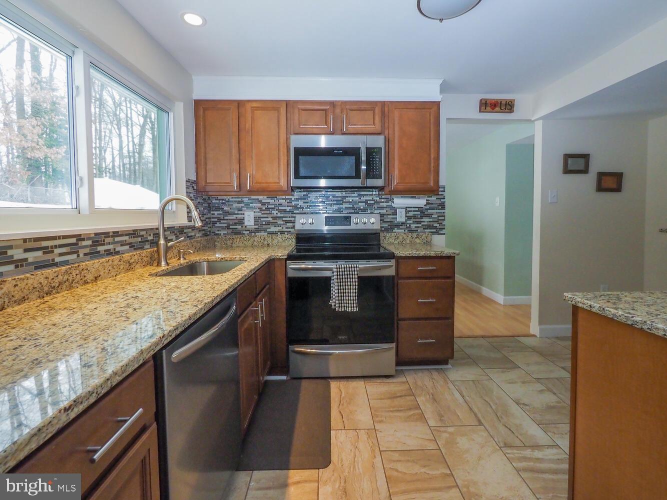 FOUR SEASONS ESTATES - Residential