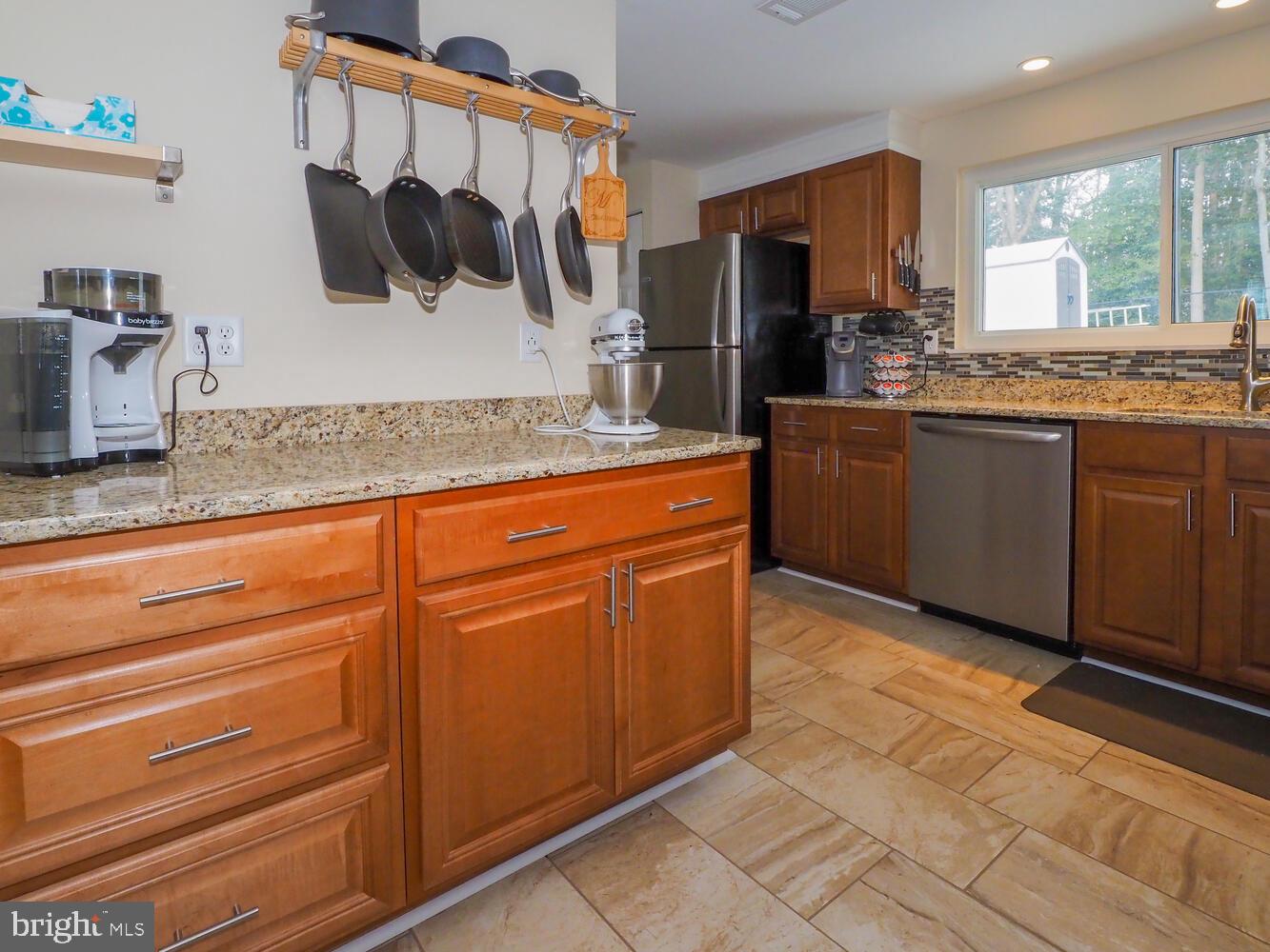 FOUR SEASONS ESTATES - Residential