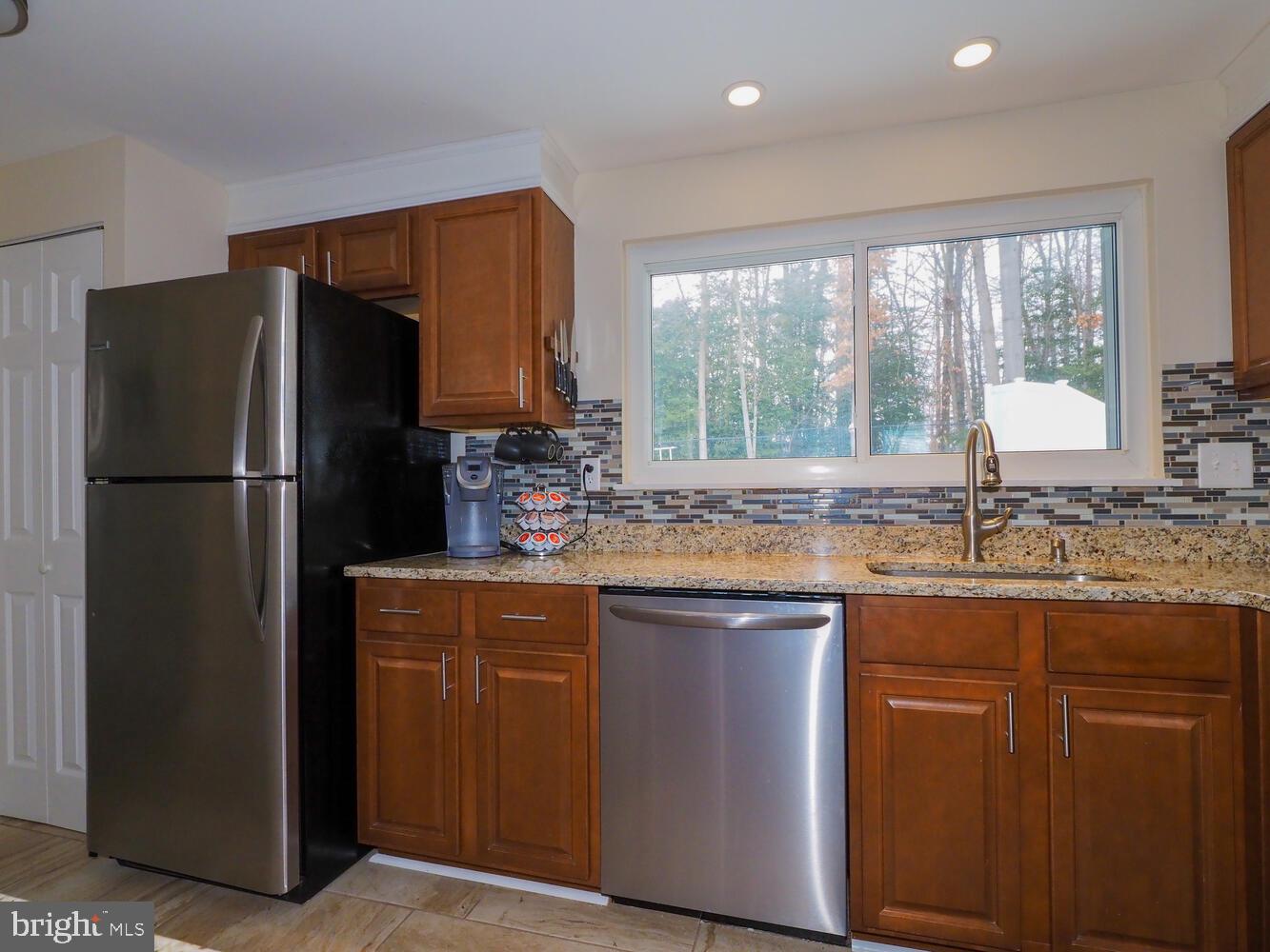 FOUR SEASONS ESTATES - Residential