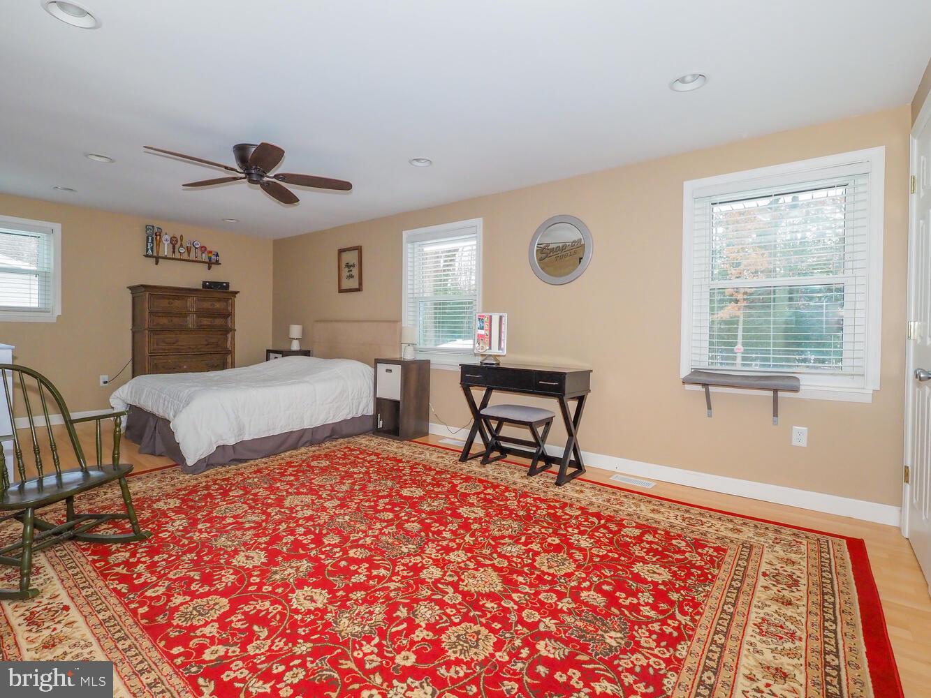 FOUR SEASONS ESTATES - Residential