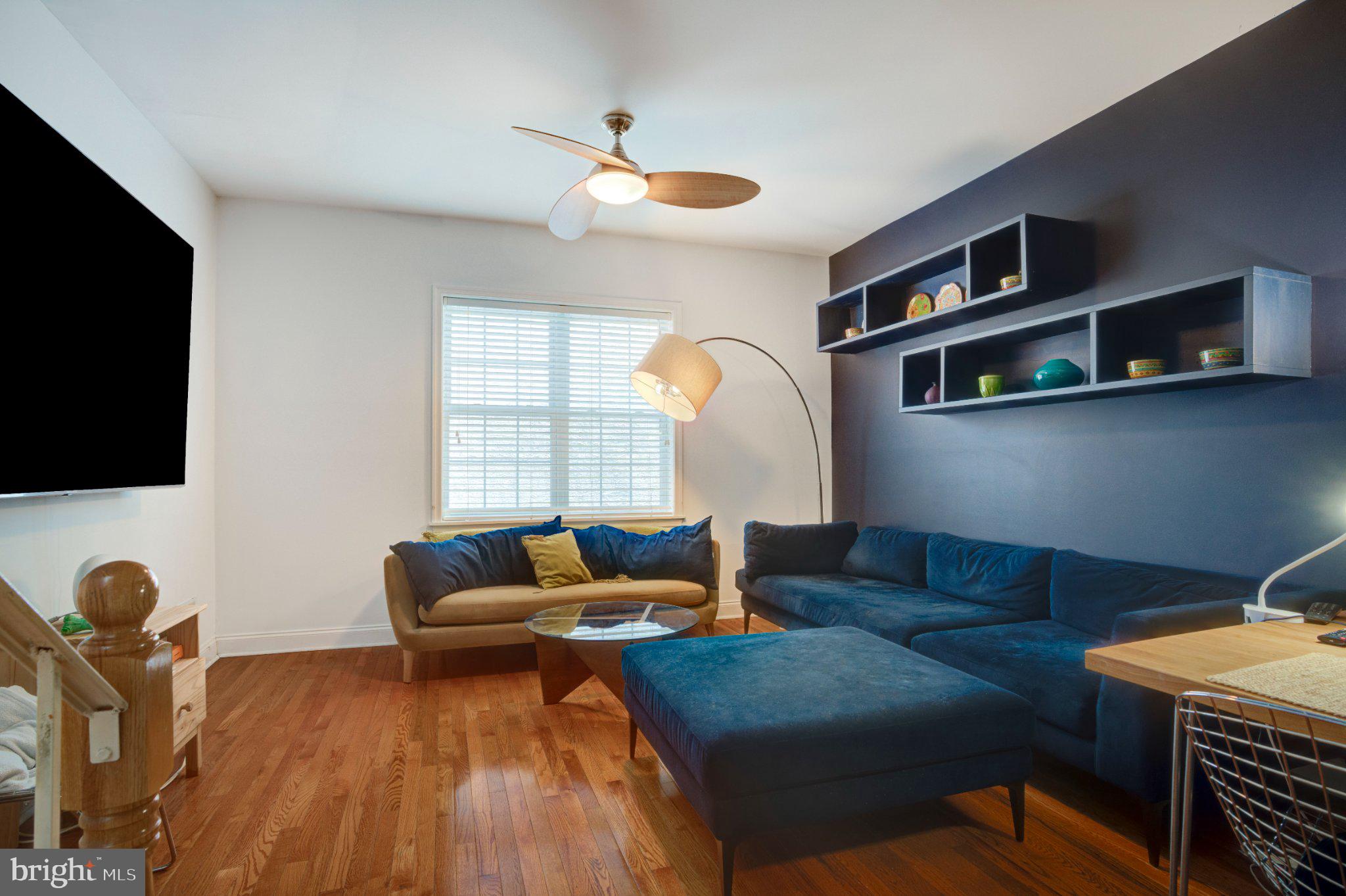 881 N 5TH STREET