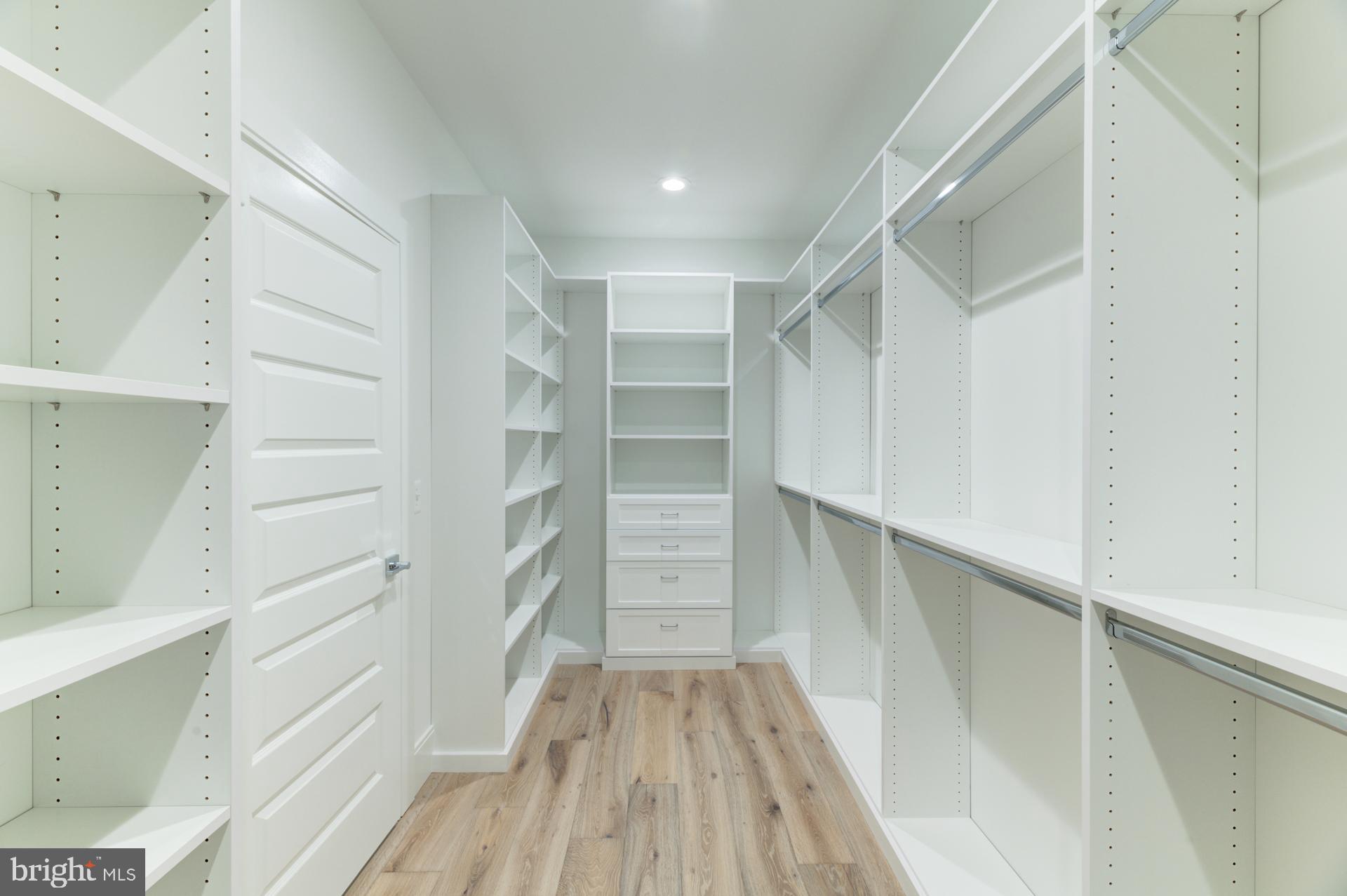 BALLSTON - Residential