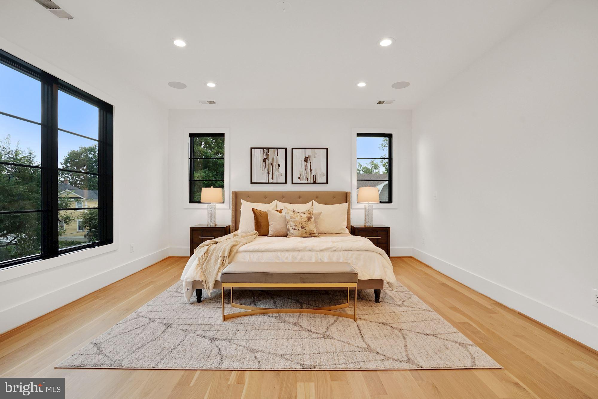 BALLSTON - Residential