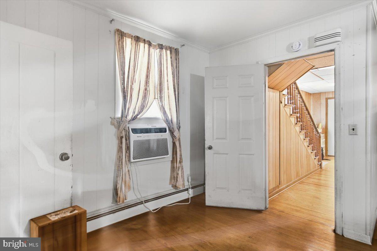 158 WRIGHT STREET
