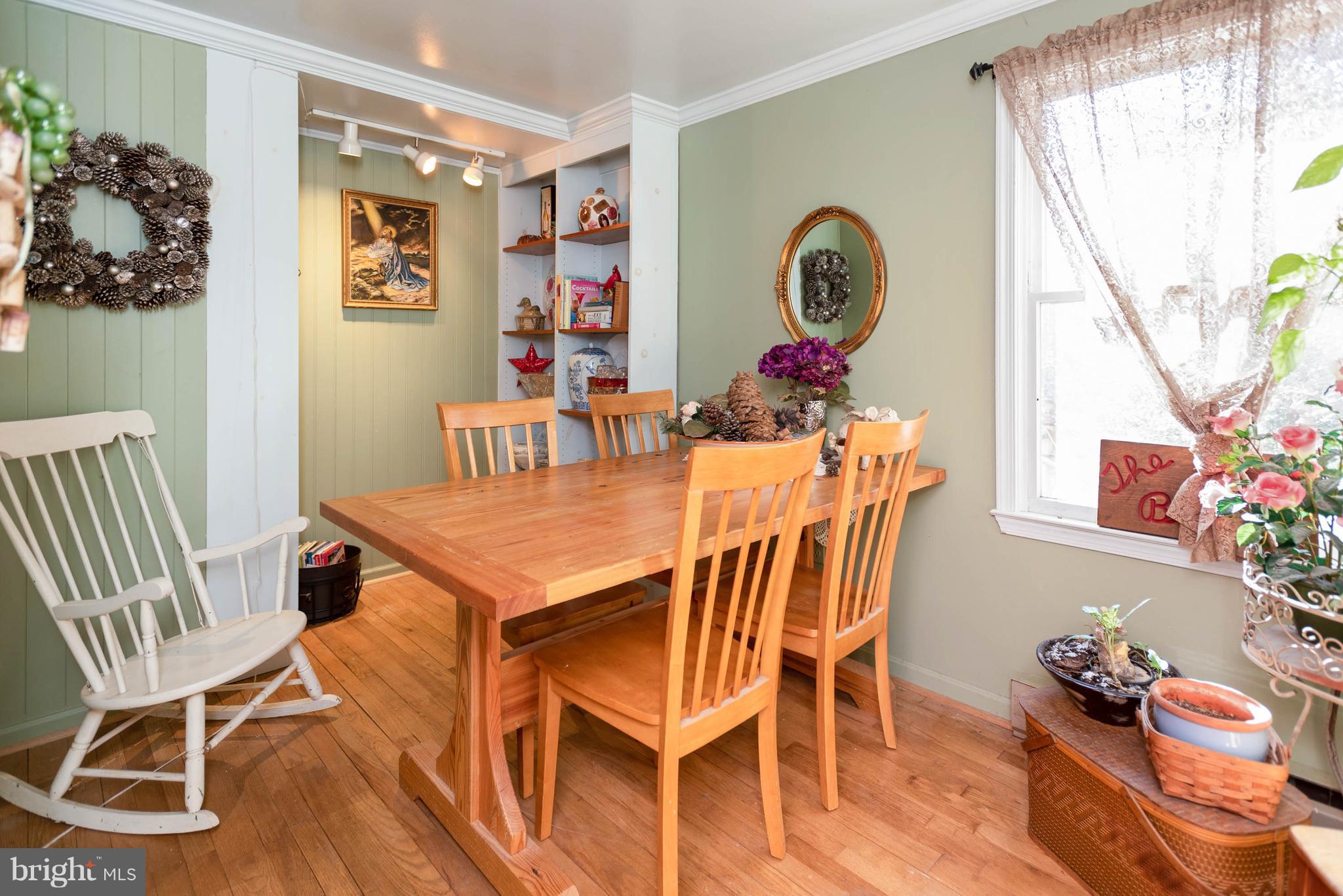 AMISSVILLE - Residential