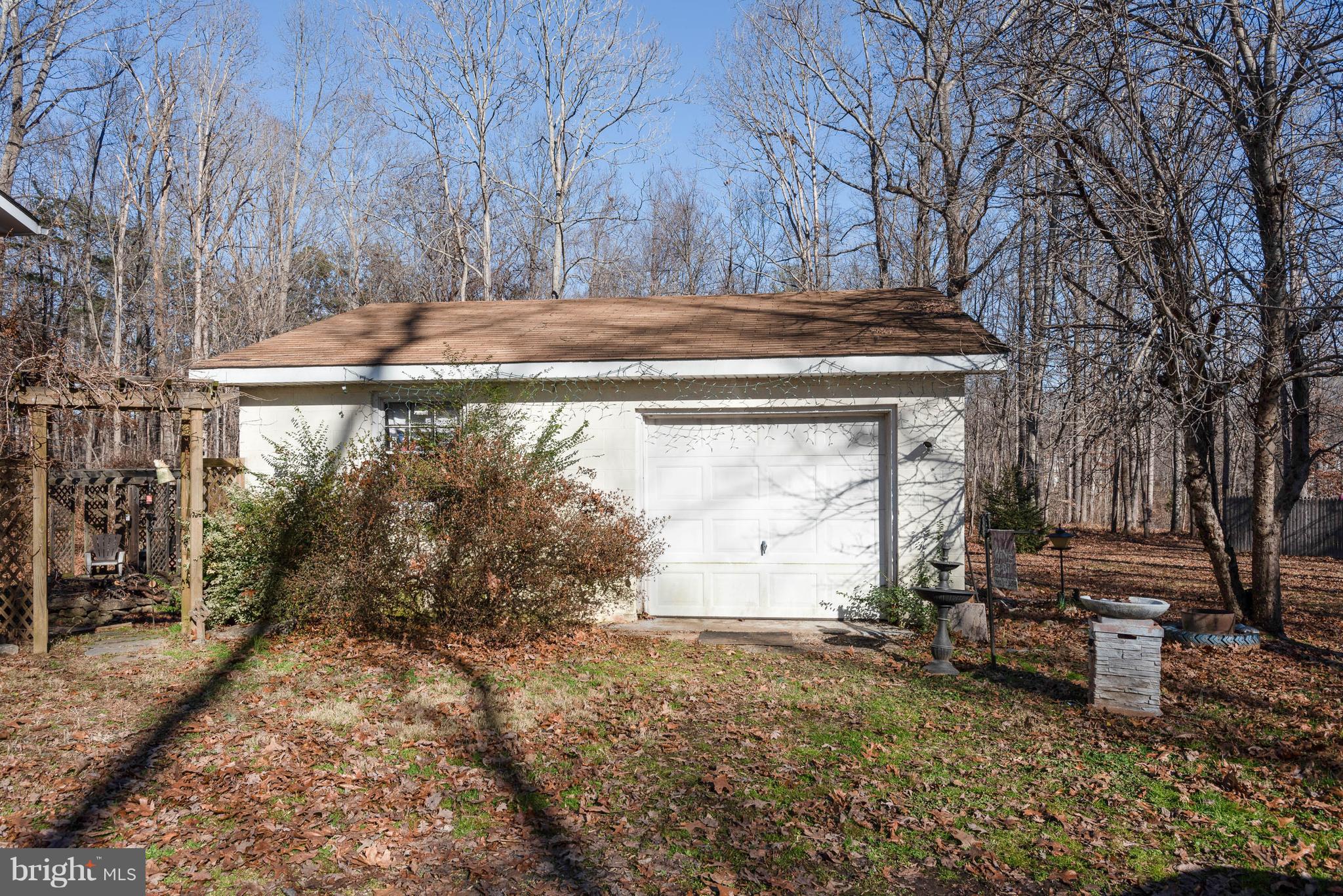 AMISSVILLE - Residential