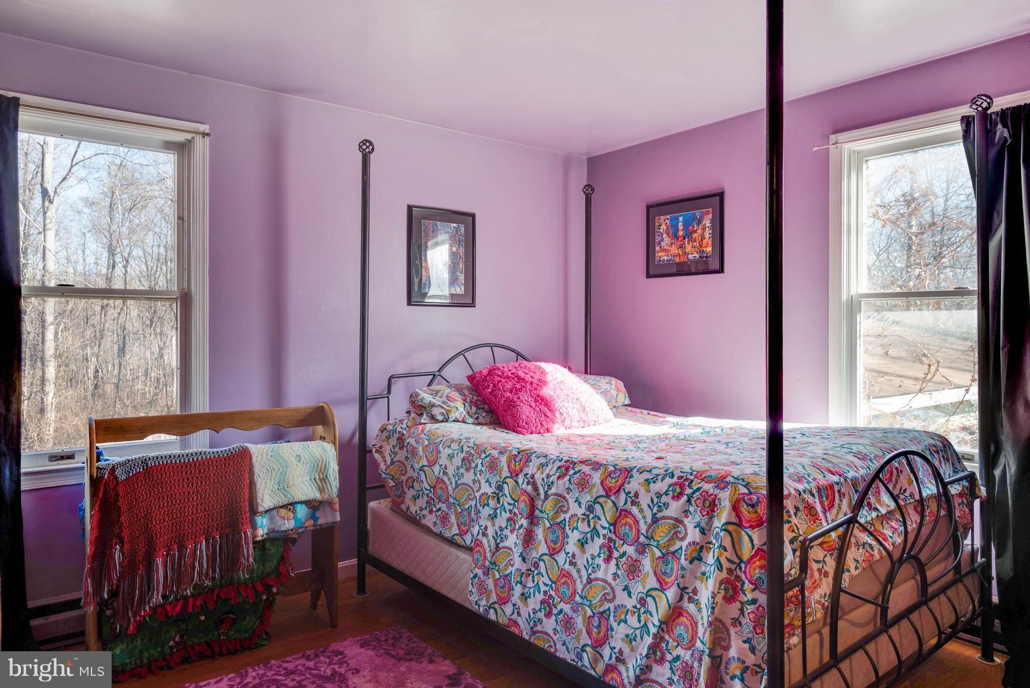 AMISSVILLE - Residential