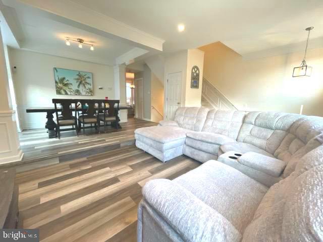 47616 WATKINS ISLAND SQUARE