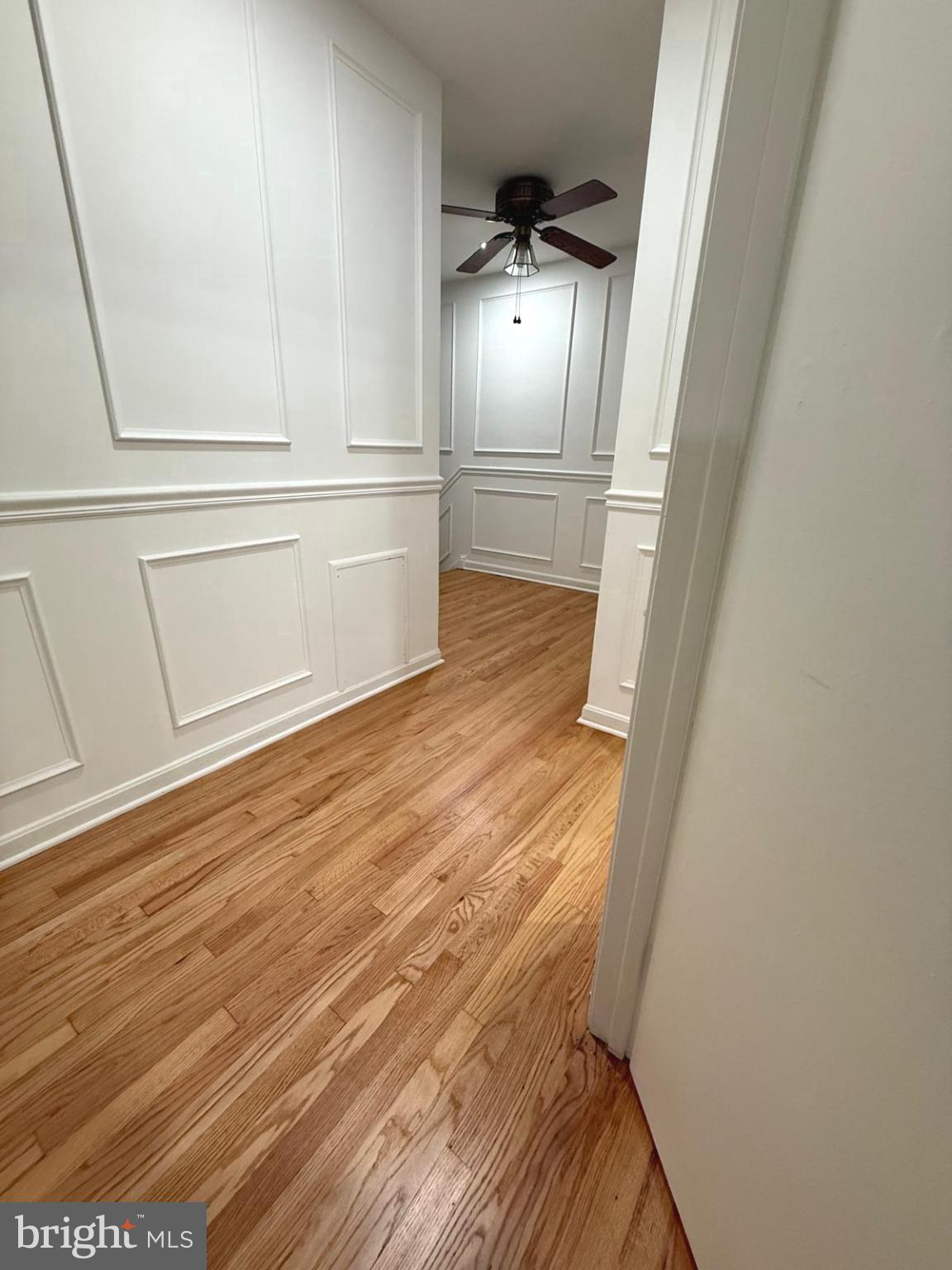 WILLIAMSBURG SQUARE - Residential