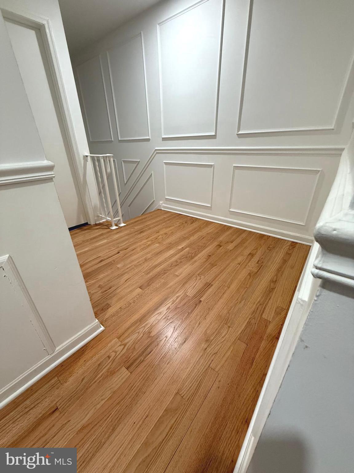 WILLIAMSBURG SQUARE - Residential
