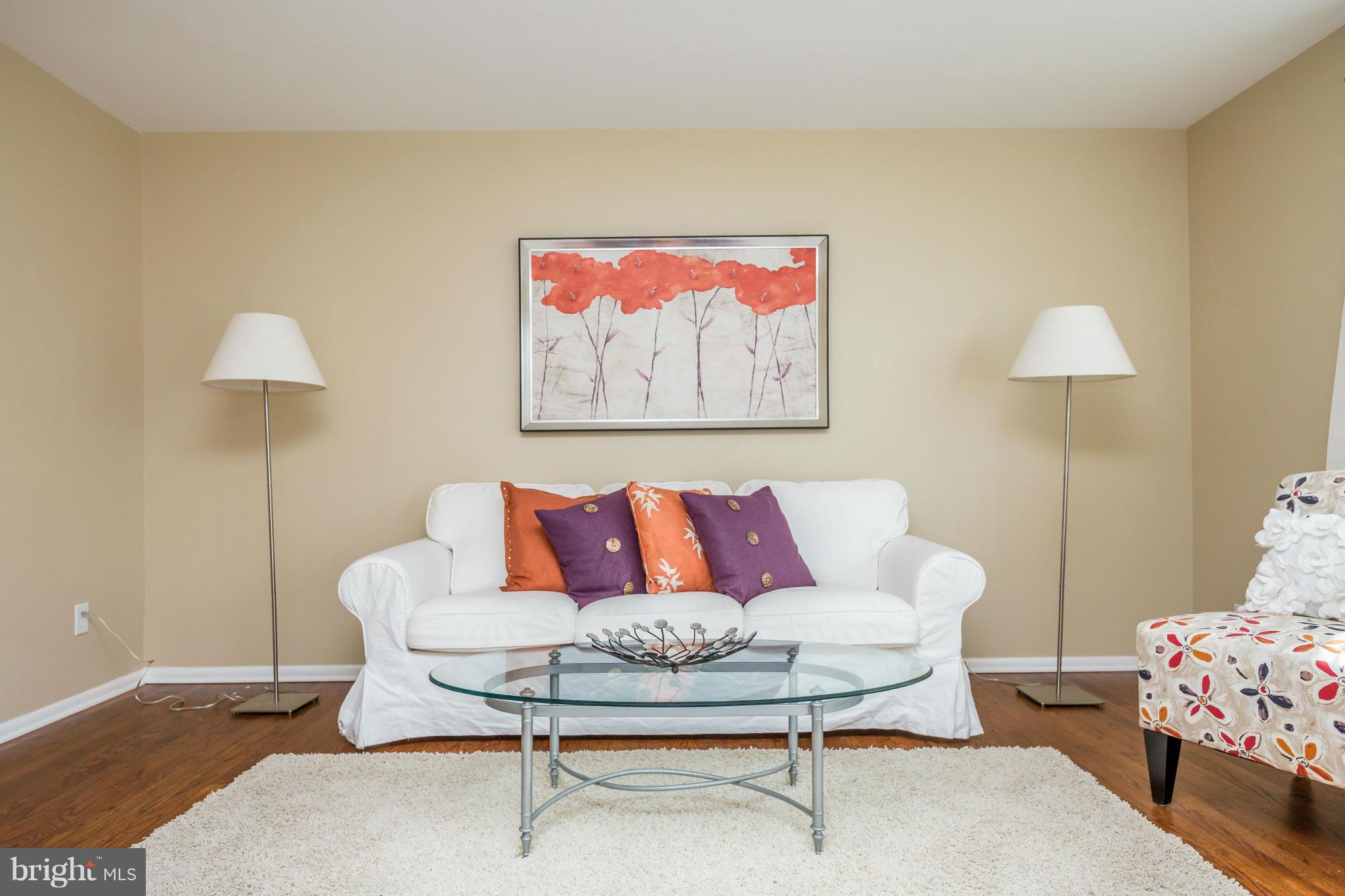 VILLAGE OF OLD HARFORD - Residential