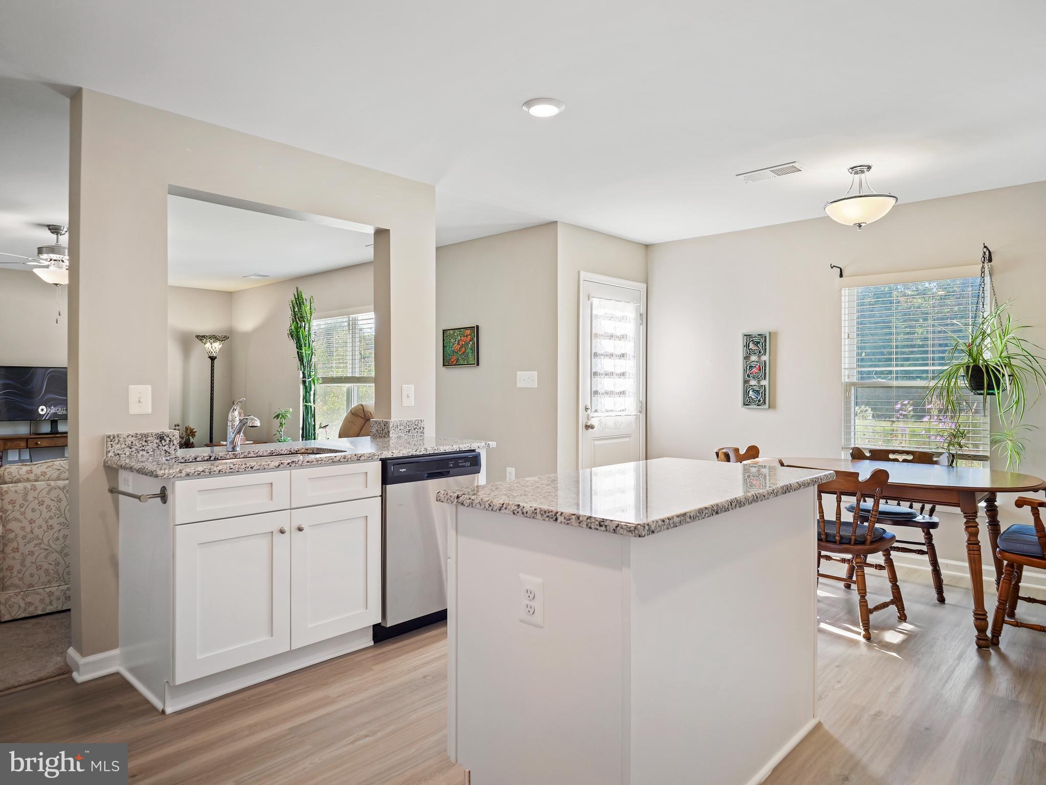 BROOKFIELD - Residential