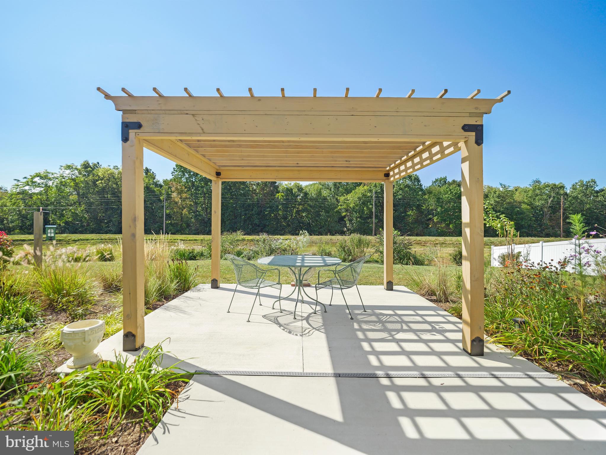 BROOKFIELD - Residential