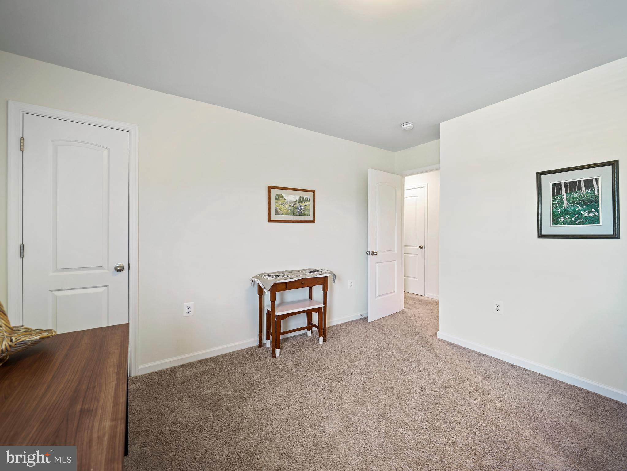 BROOKFIELD - Residential