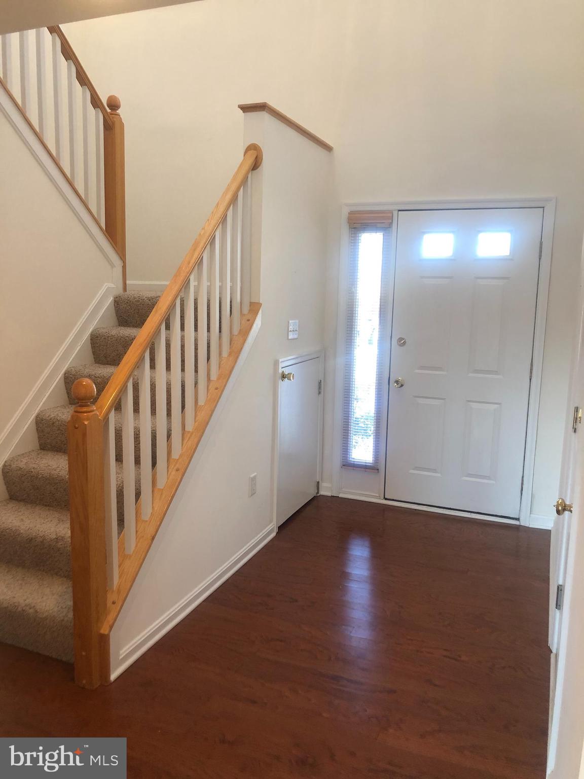 BAYSIDE - Residential Lease