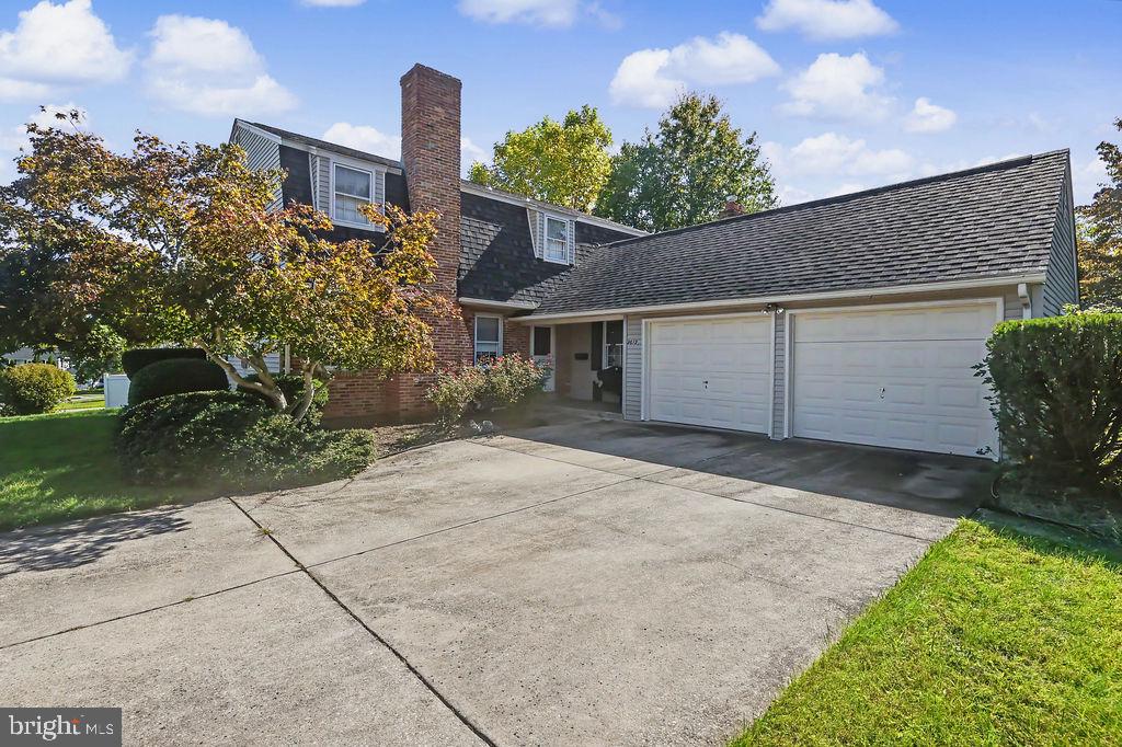 2612 SKYLARK ROAD