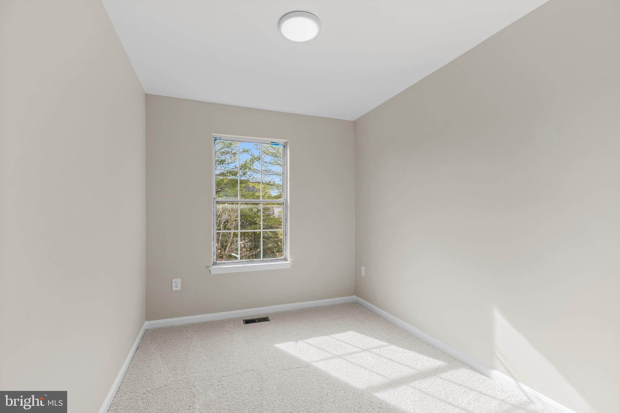 RIDGEFIELD VILLAGE - Residential