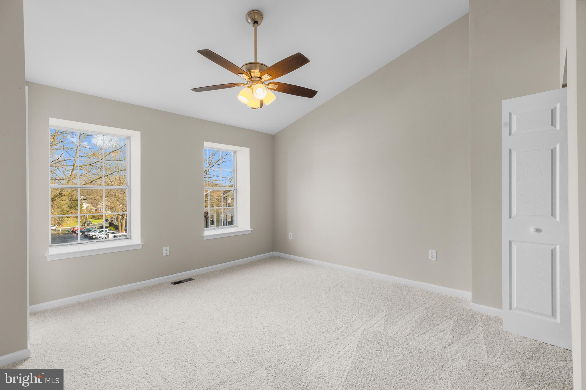 RIDGEFIELD VILLAGE - Residential