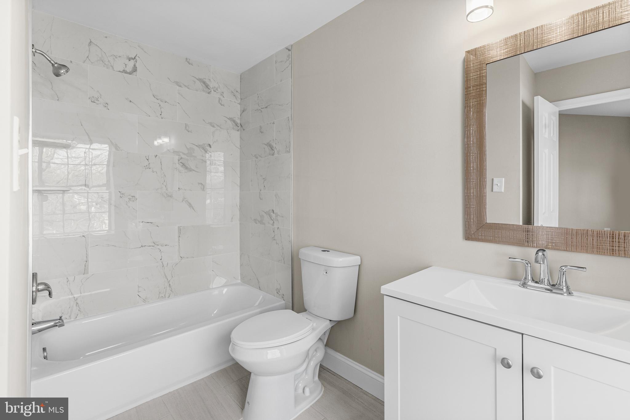 RIDGEFIELD VILLAGE - Residential