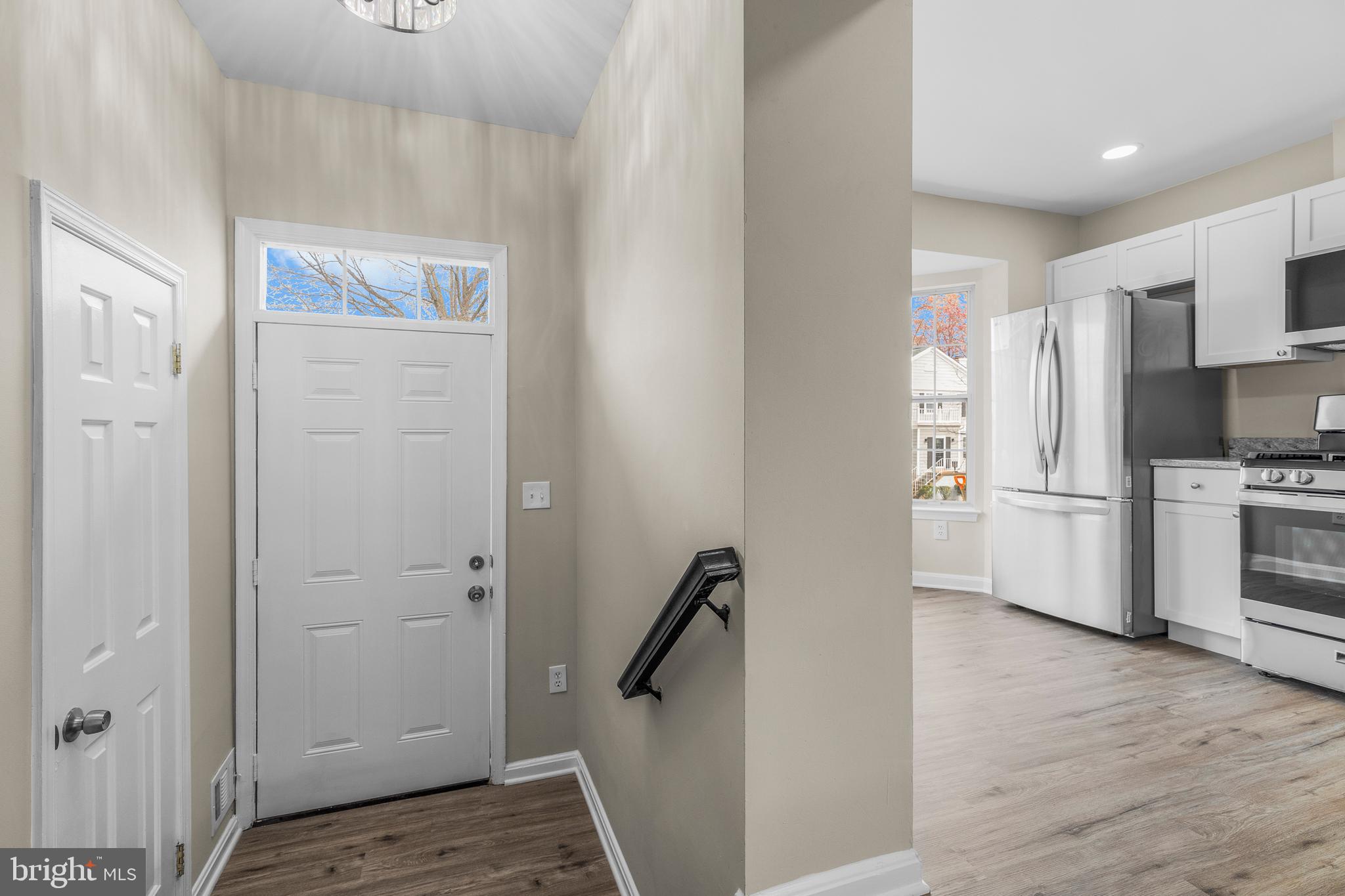 RIDGEFIELD VILLAGE - Residential