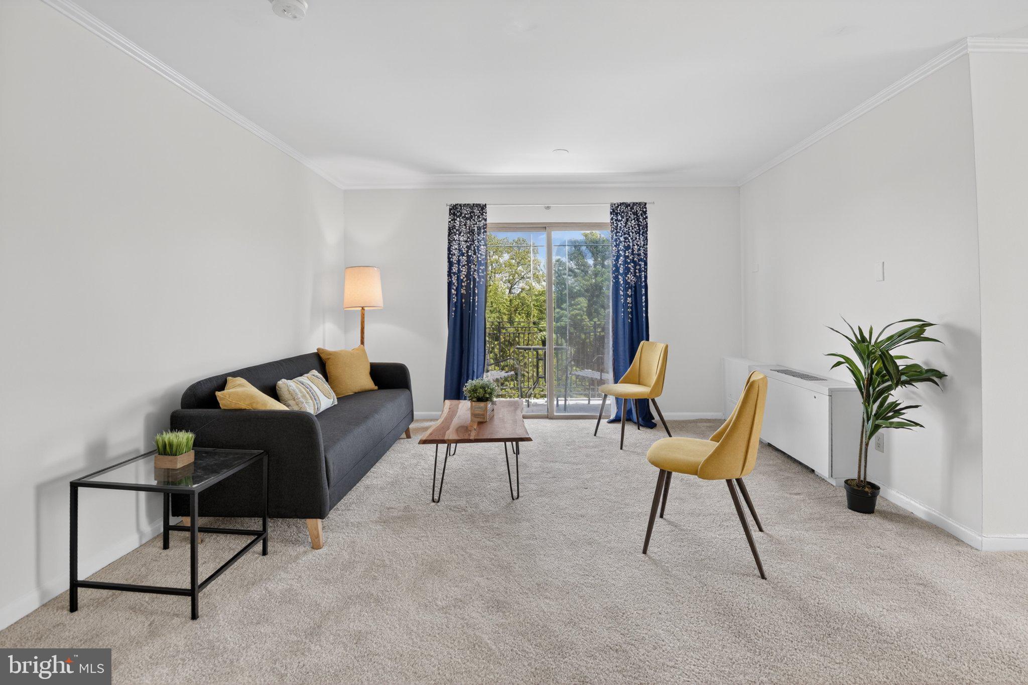 THE CAROLYN - Residential