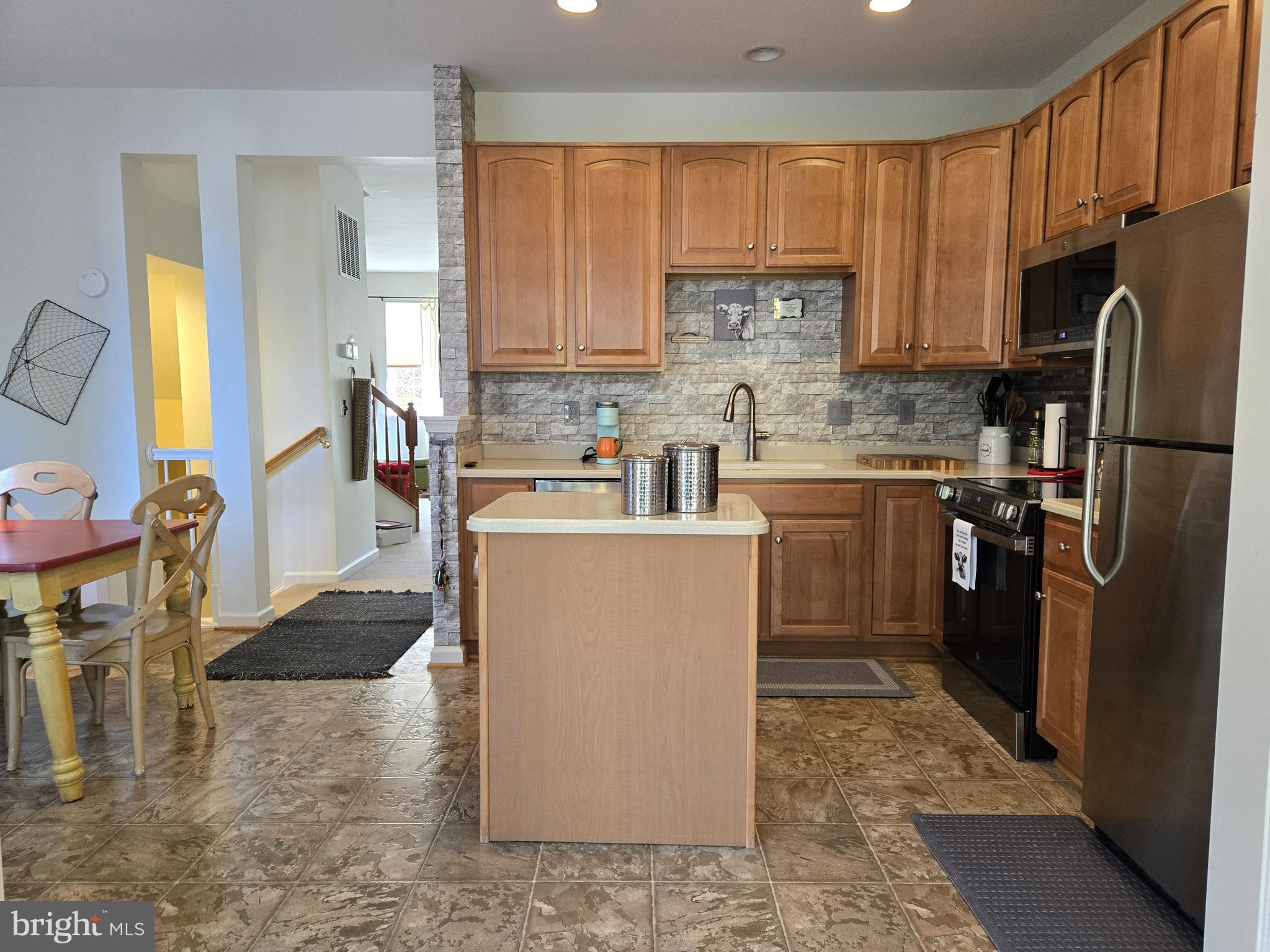 STEPHENS LANDING - Residential