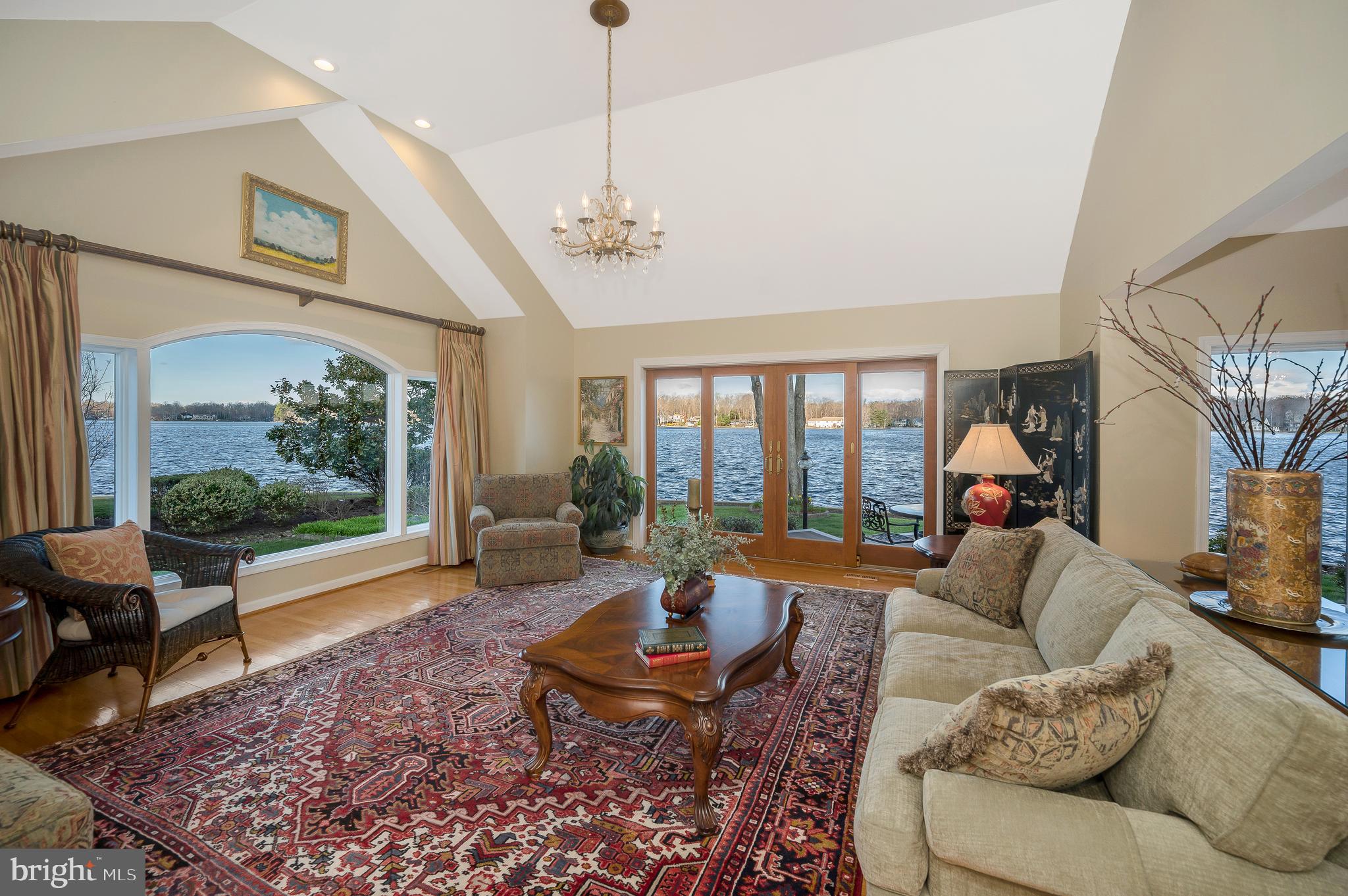 LAKE OF THE WOODS - Residential