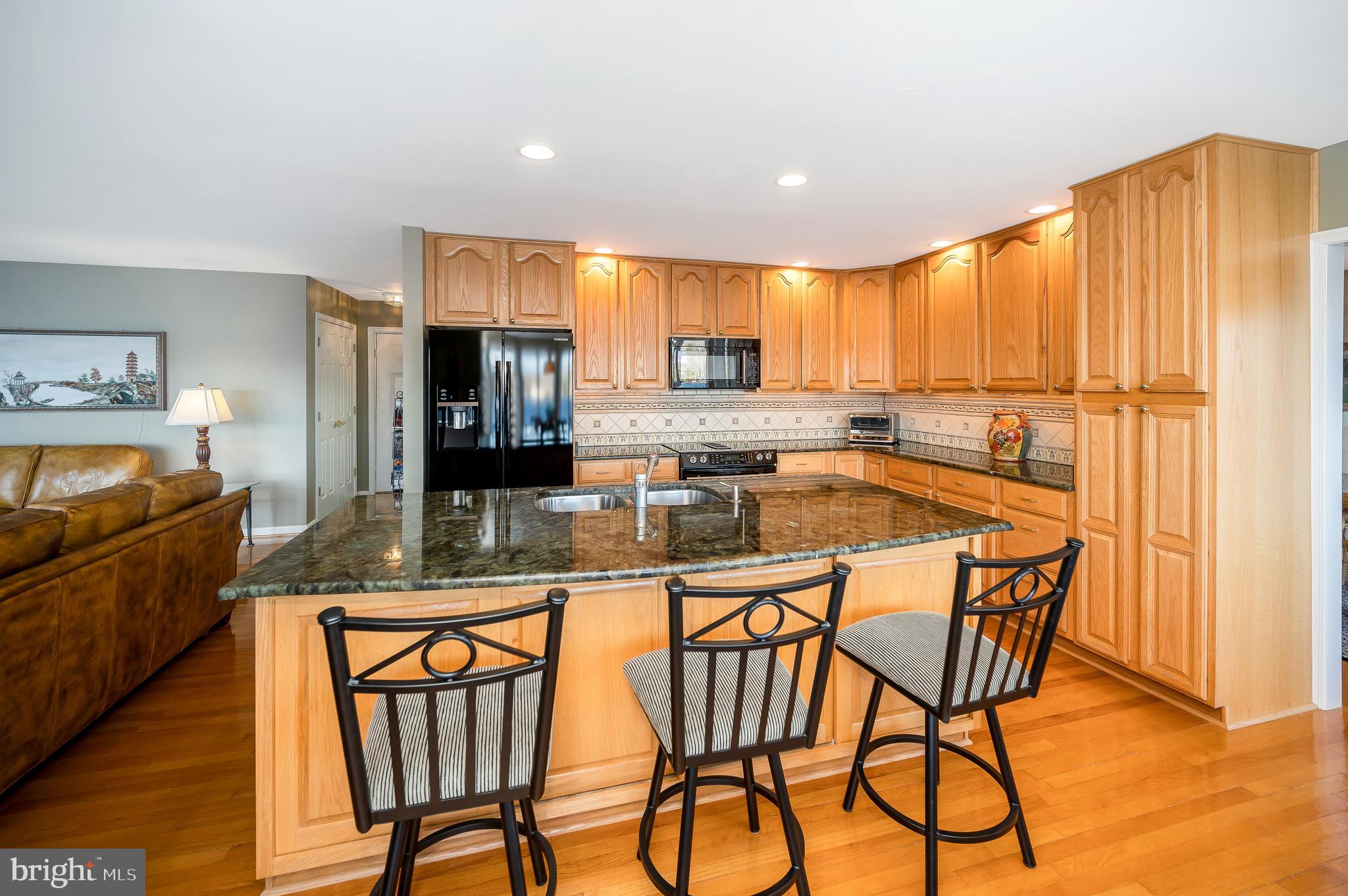 LAKE OF THE WOODS - Residential