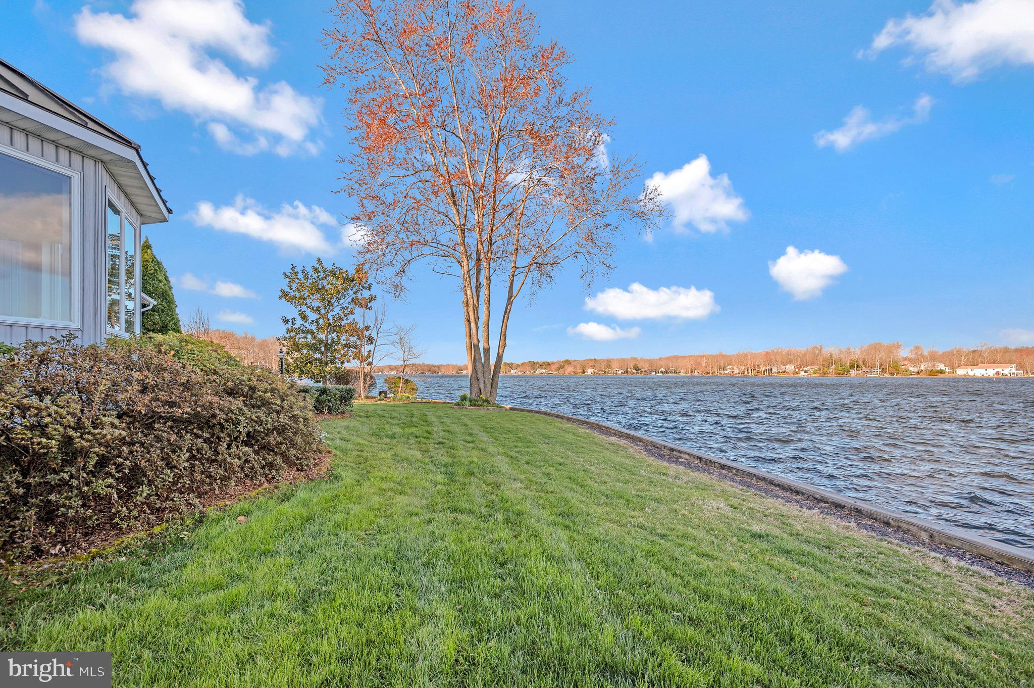 LAKE OF THE WOODS - Residential