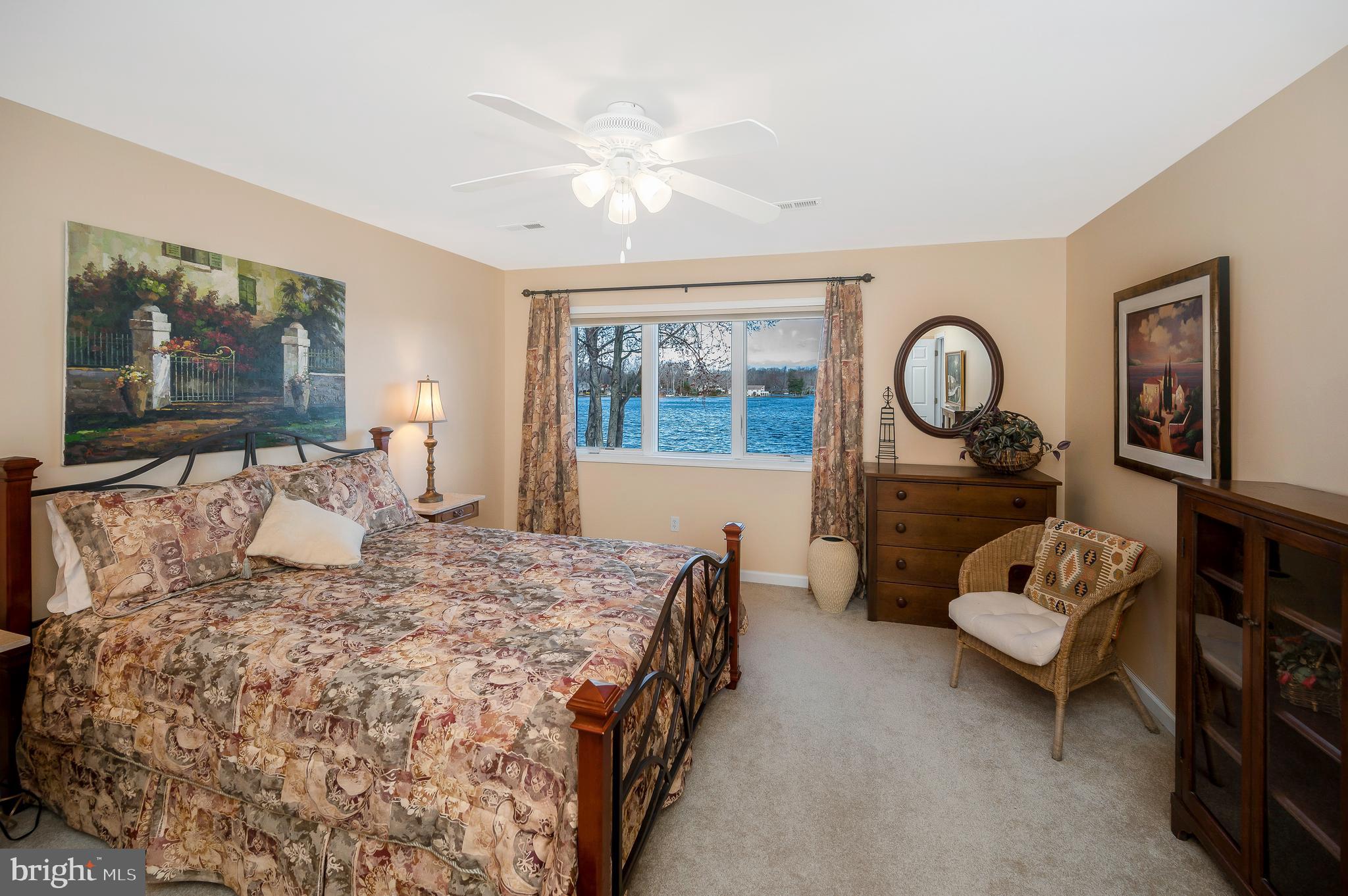 LAKE OF THE WOODS - Residential