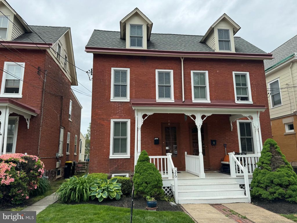 Photo of 26 N Congress St, NEWTOWN, PA 18940 (MLS # PABU2114368)