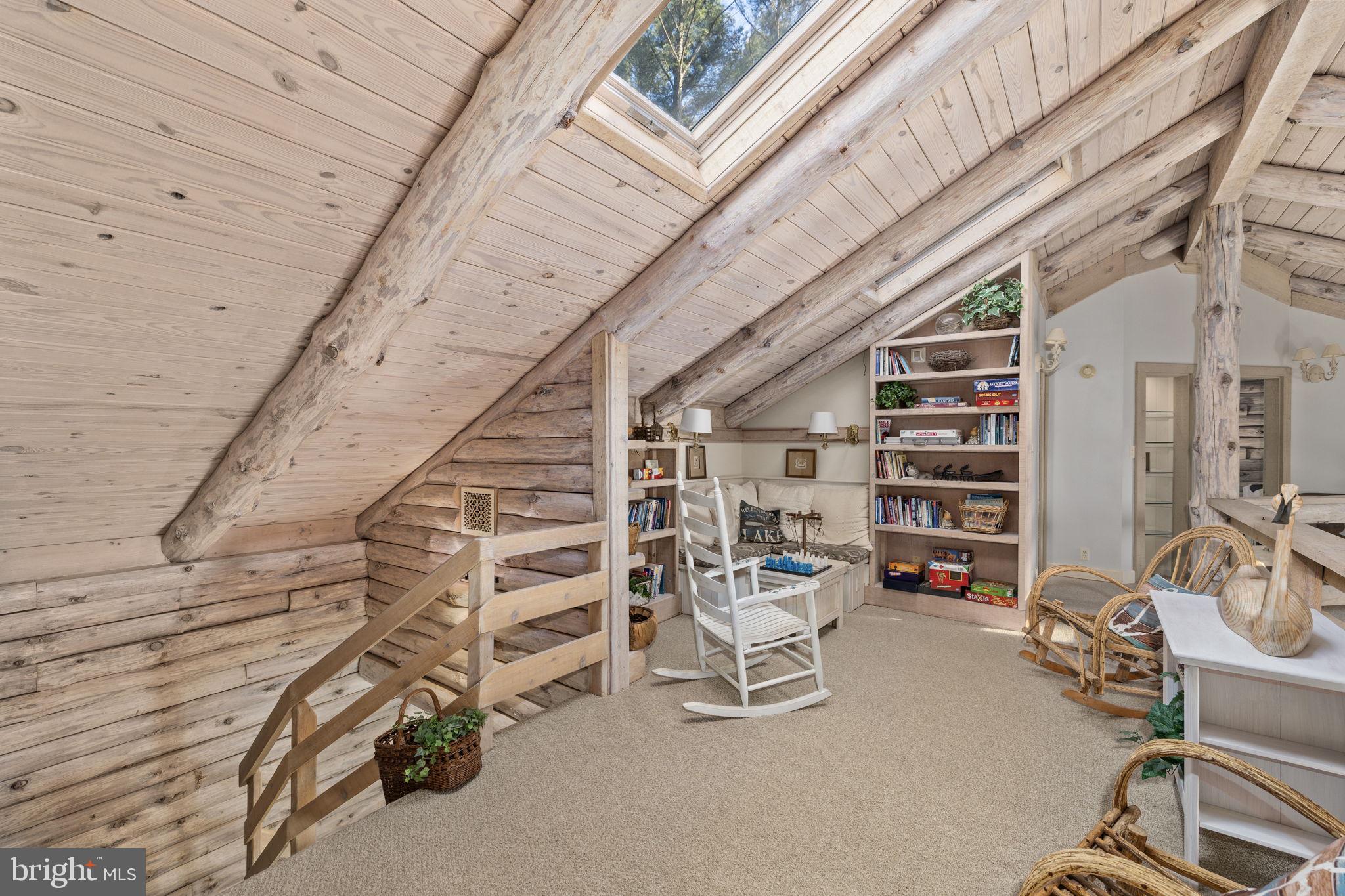 FISHERMANS COVE - Residential