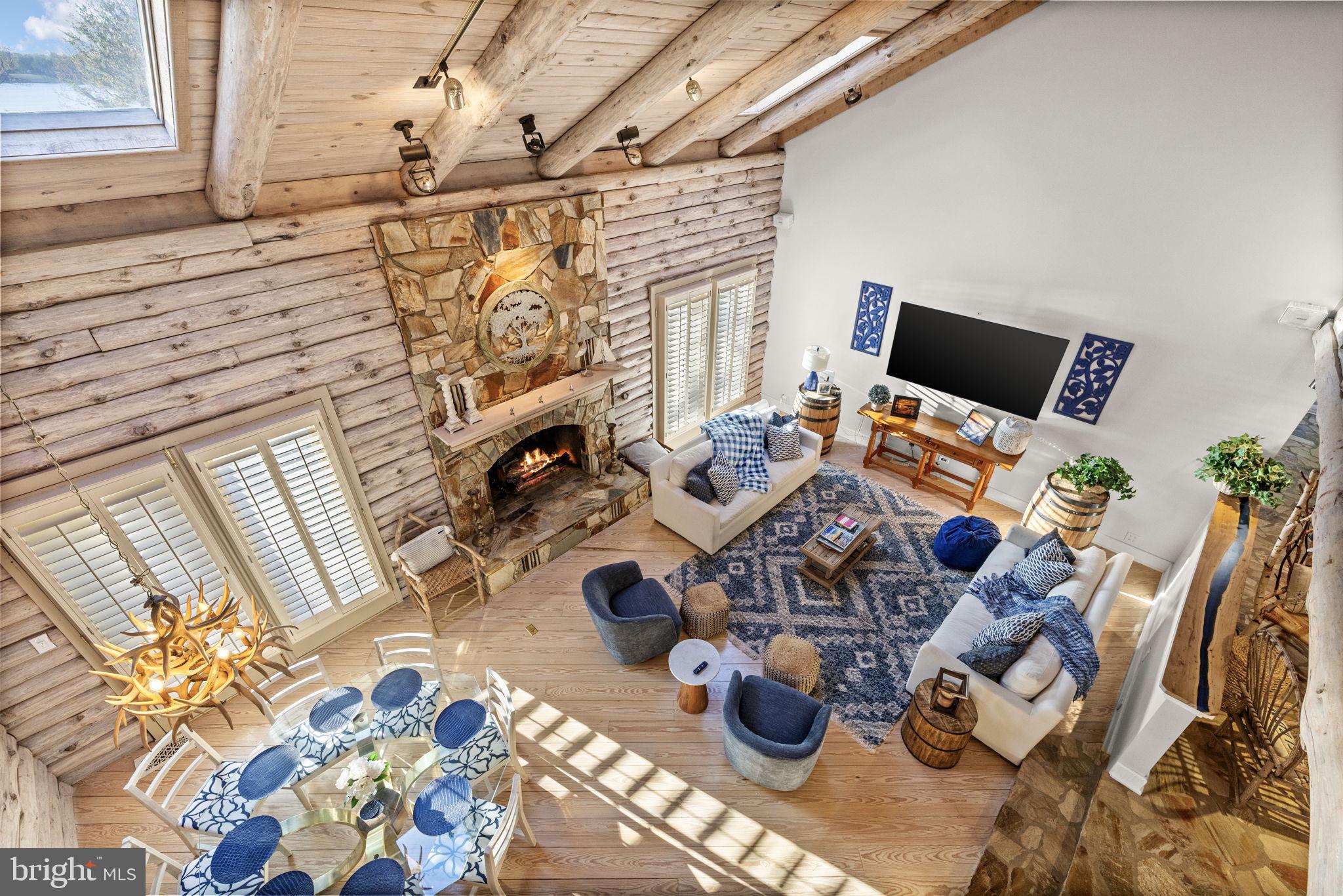 FISHERMANS COVE - Residential