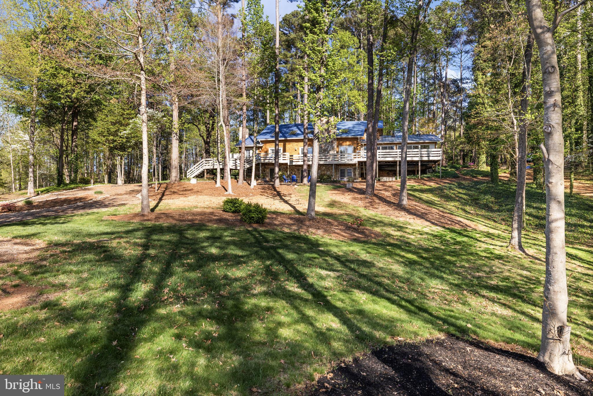 FISHERMANS COVE - Residential