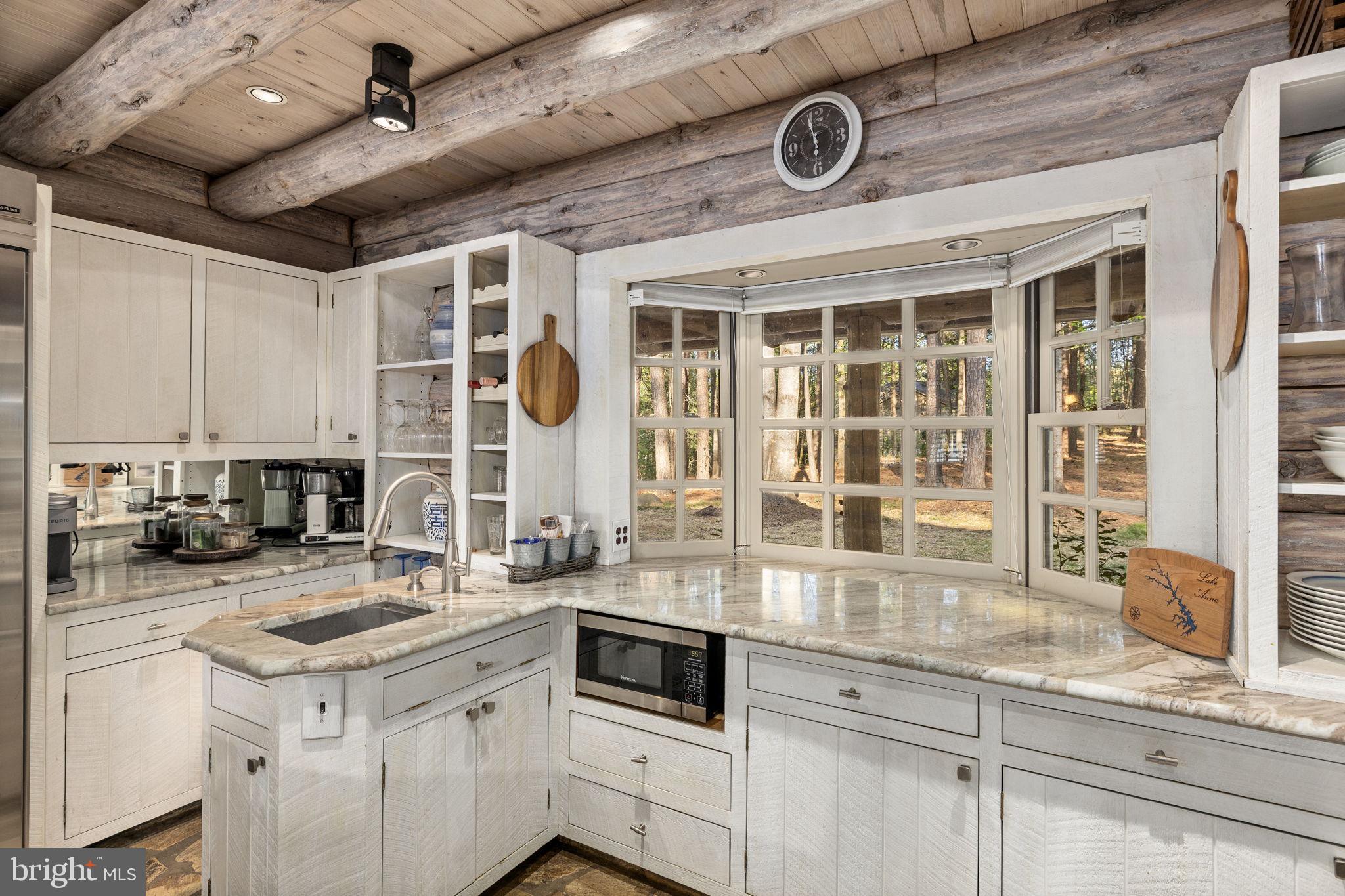 FISHERMANS COVE - Residential