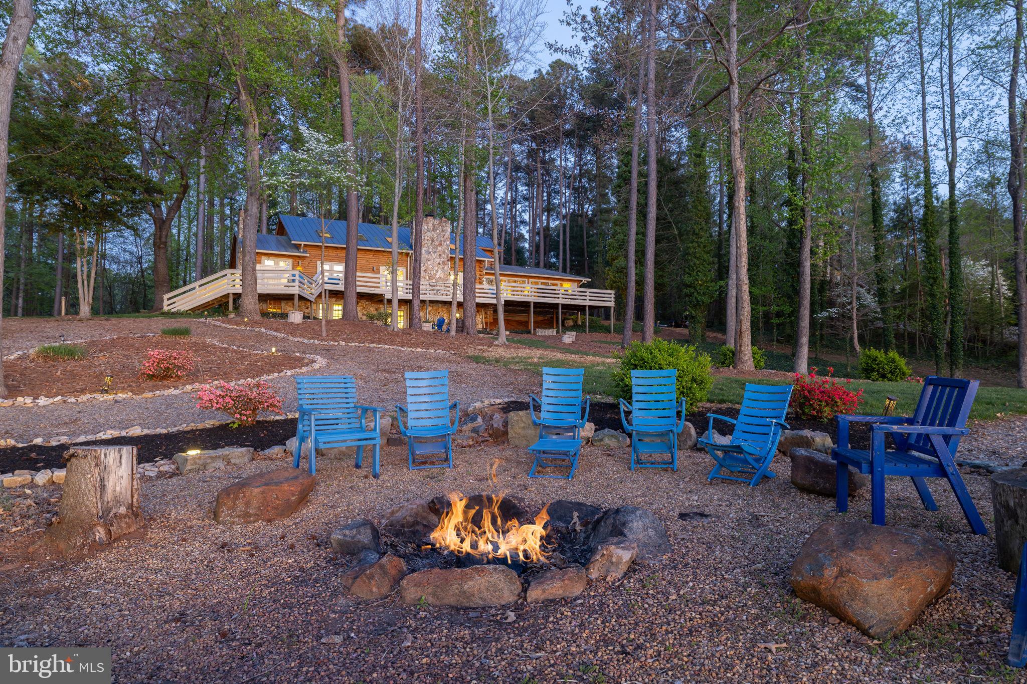 FISHERMANS COVE - Residential