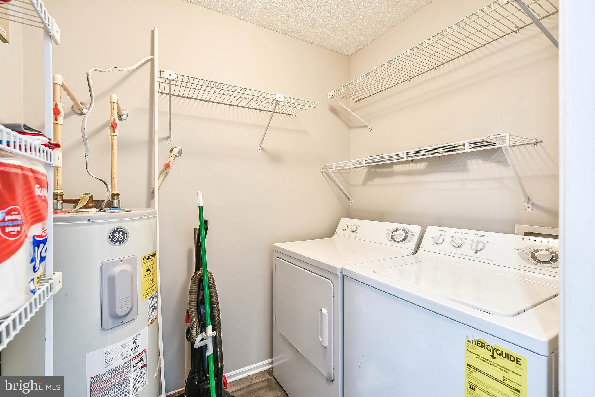 FOX CHASE/EXETER - Residential