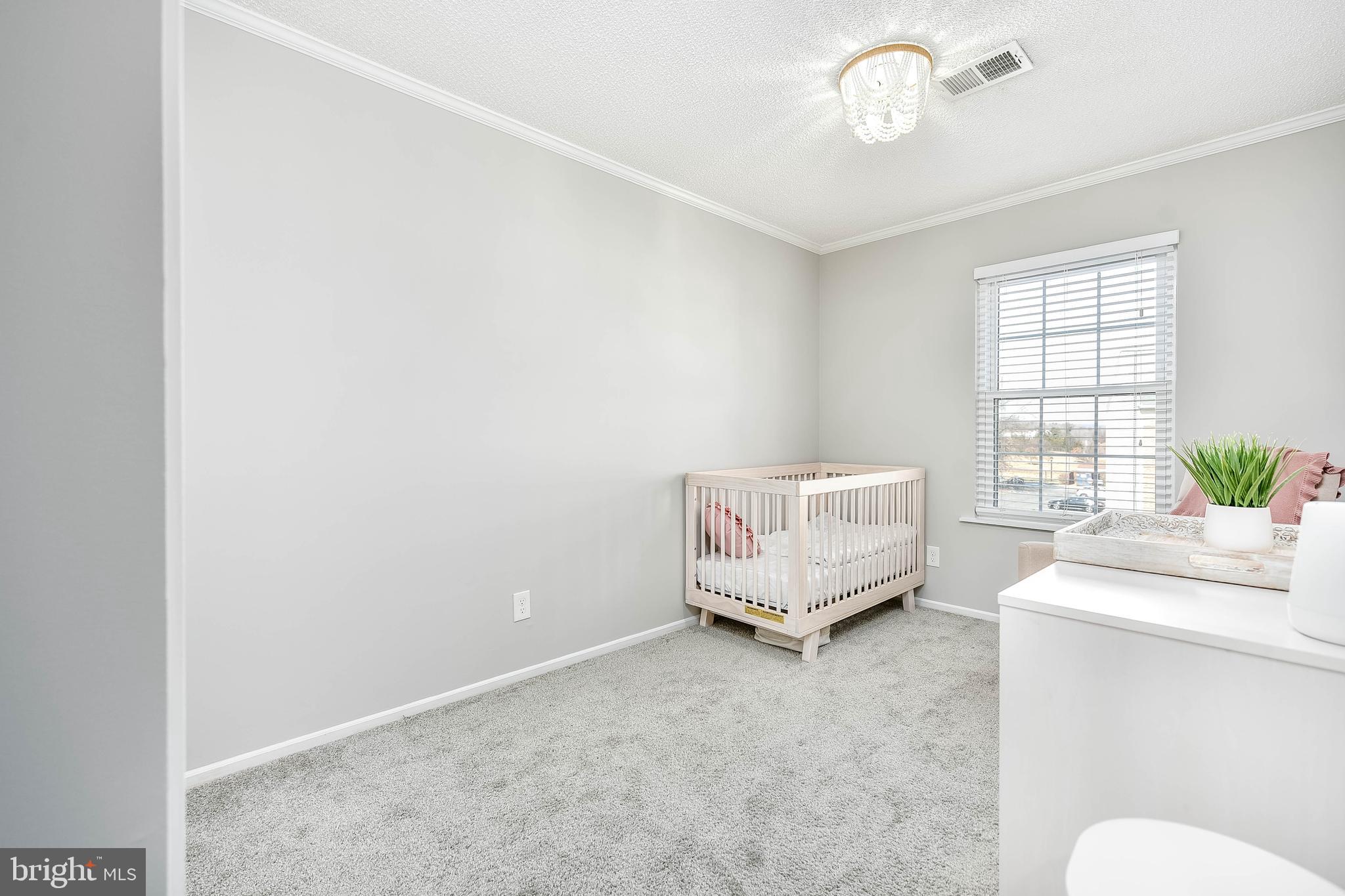 FOX CHASE/EXETER - Residential