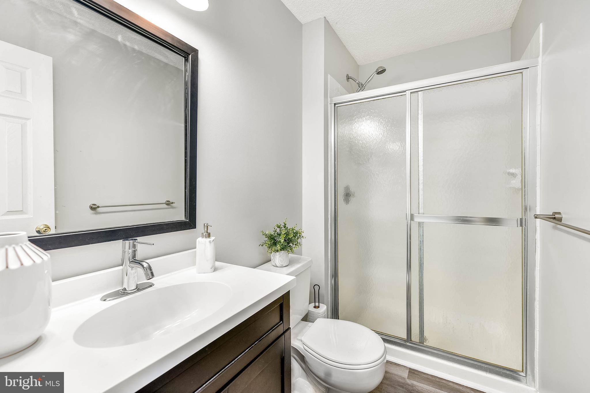 FOX CHASE/EXETER - Residential