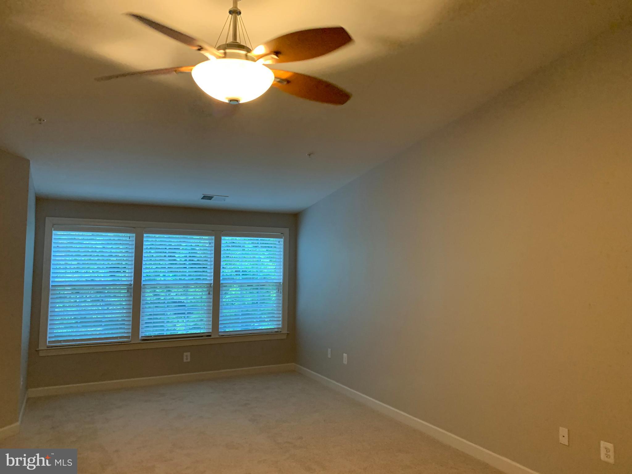 MONTGOMERY WHITE OAK - Residential Lease