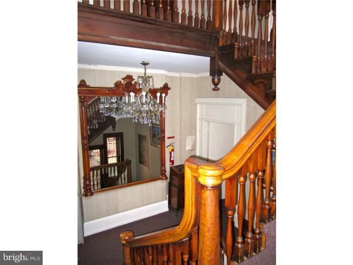 RITTENHOUSE SQUARE - Commercial Sale