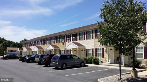 Townhouse For Rent - 75 S Reber Street #8<br/> Berks County, WERNERSVILLE, PA 19565