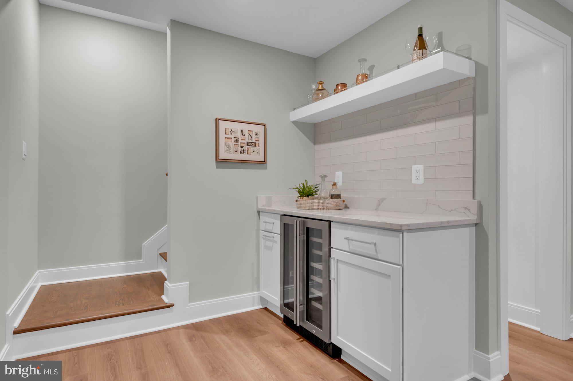 EASTPORT - Residential