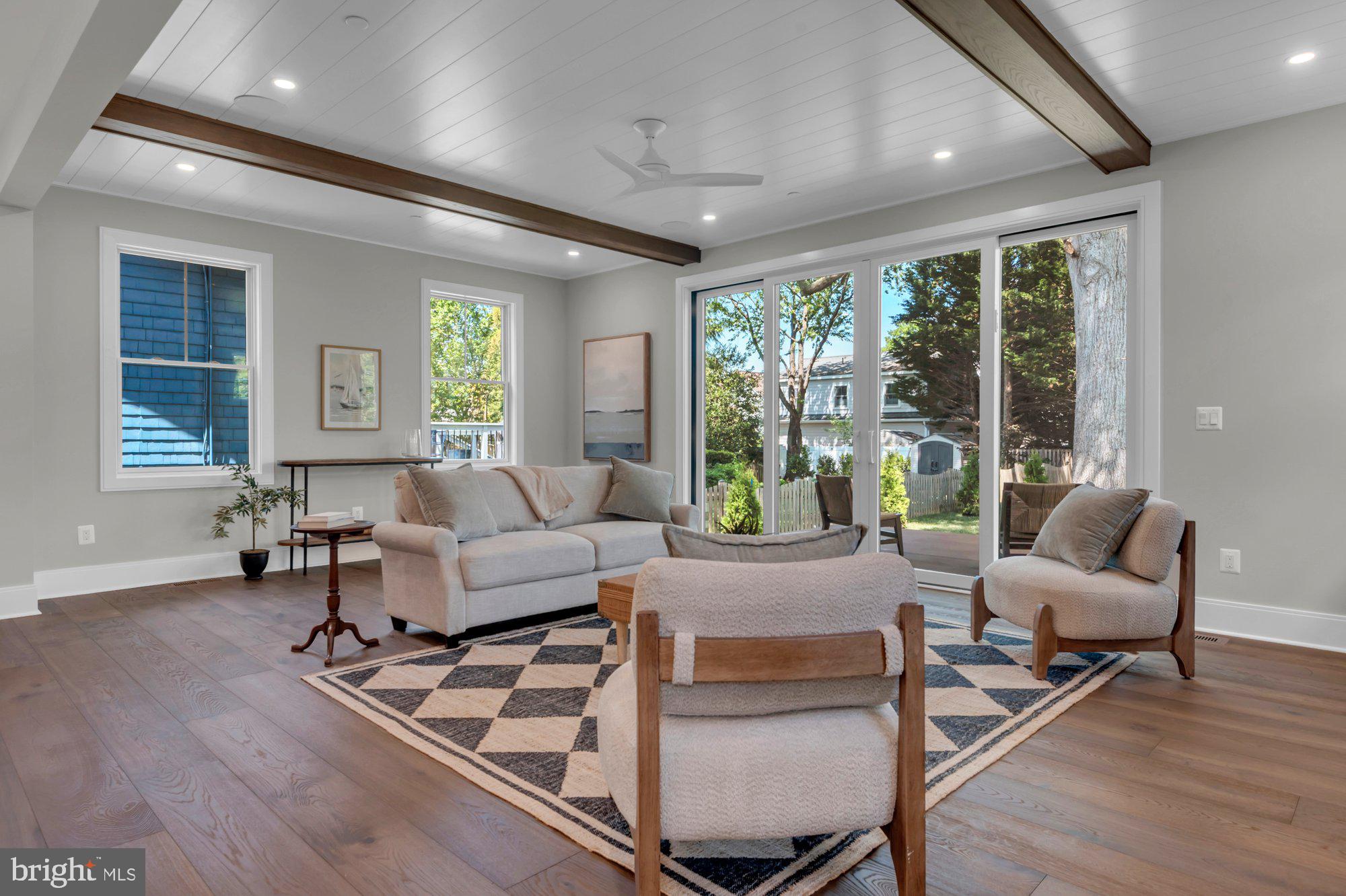 EASTPORT - Residential